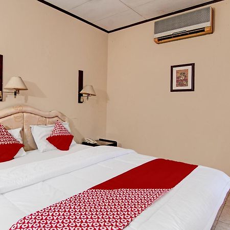 Oyo 92330 Hotel Rindu Sempadan Near Taman Wisata Rindu Sempadan بيكانبارو المظهر الخارجي الصورة