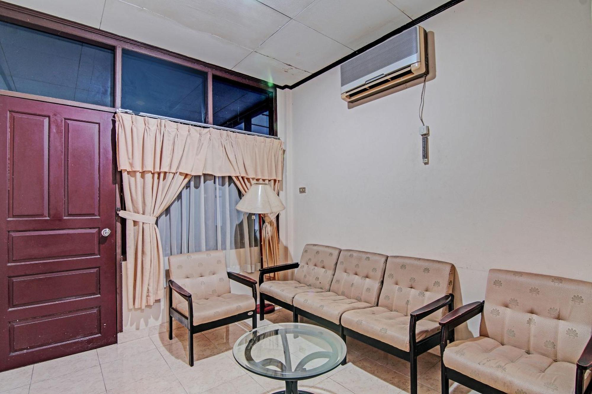 Oyo 92330 Hotel Rindu Sempadan Near Taman Wisata Rindu Sempadan بيكانبارو المظهر الخارجي الصورة